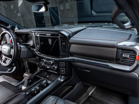 Used 2025 Ford F150 Raptor image 18