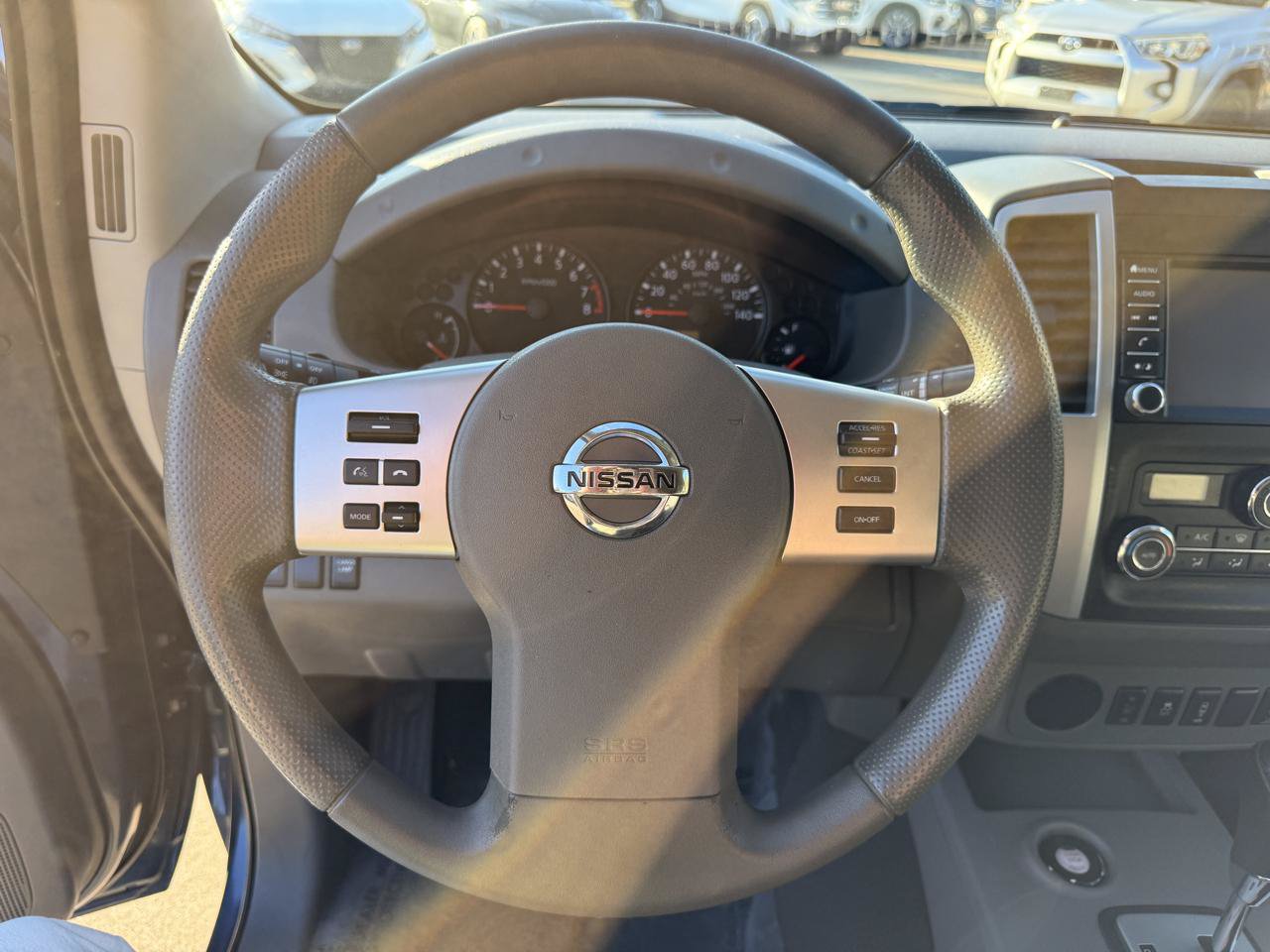 Used 2020 Nissan Frontier SV RWD image 13