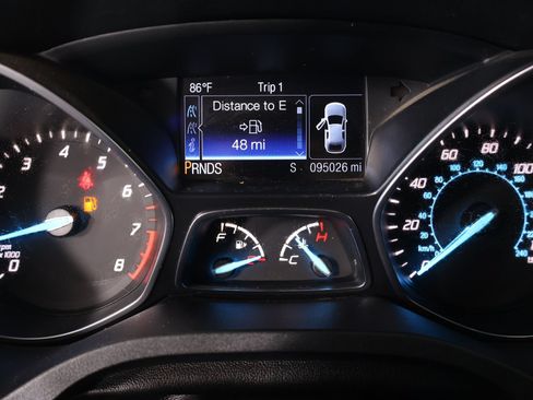 Used 2014 Ford Escape SE w/ Equipment Group 201A FWD image 4