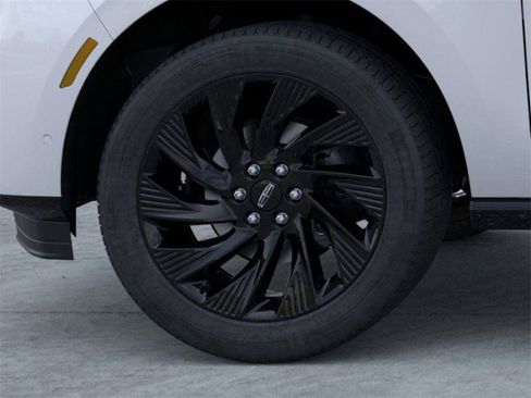 New 2026 Lincoln Navigator Reserve image 17