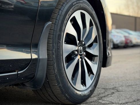 Used 2017 Honda Accord EX-L image 26