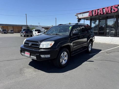 Used 2004 Toyota 4Runner SR5 AWD/4WD image 7