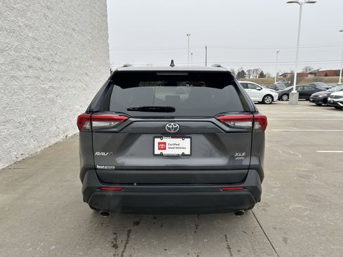 Certified 2023 Toyota RAV4 XLE Premium image 4