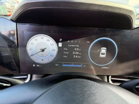 Used 2024 Hyundai Elantra SEL image 22