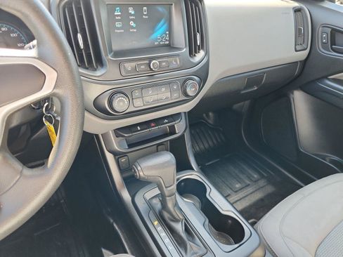 Used 2018 Chevrolet Colorado W/T w/ WT Convenience Package AWD/4WD image 26