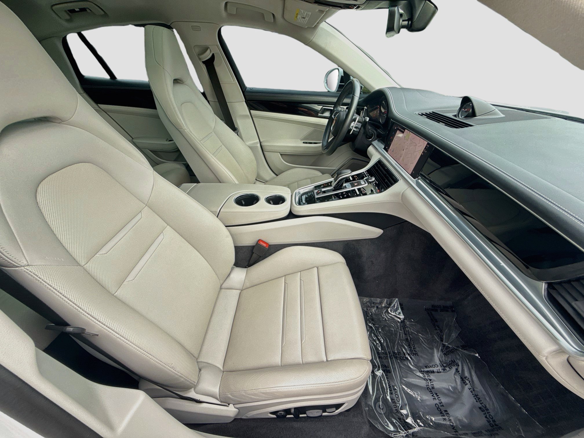 Used 2023 Porsche Panamera w/ Premium Package RWD image 32