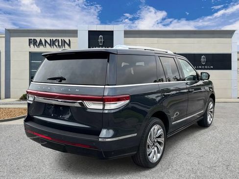 Certified 2024 Lincoln Navigator Reserve AWD/4WD image 7