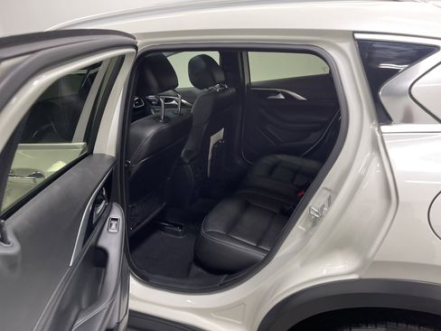 Used 2018 INFINITI QX30 Premium w/ Cargo Package image 13