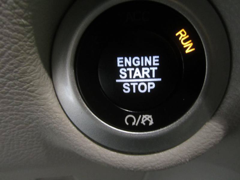 Used 2023 Chrysler Voyager LX FWD image 29