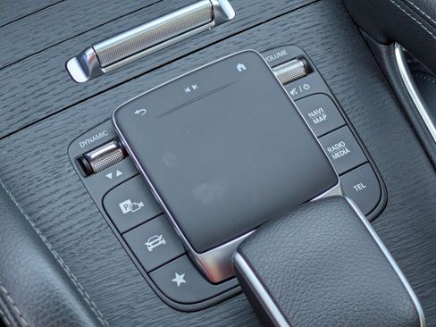 Certified 2023 Mercedes-Benz GLE 350 w/ Premium Package image 27