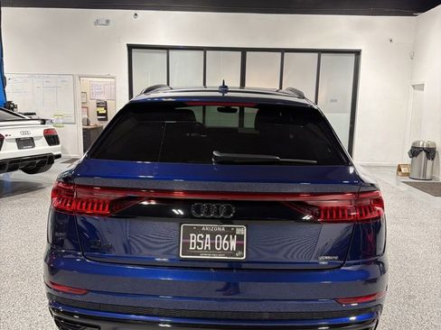 Used 2021 Audi Q8 Prestige w/ Prestige Package AWD/4WD image 6