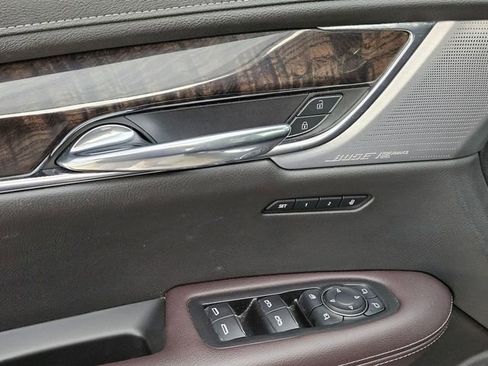 Used 2020 Cadillac XT6 Premium Luxury image 22