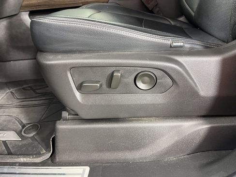 Certified 2025 Chevrolet Silverado 2500 LT w/ All Star Edition image 24