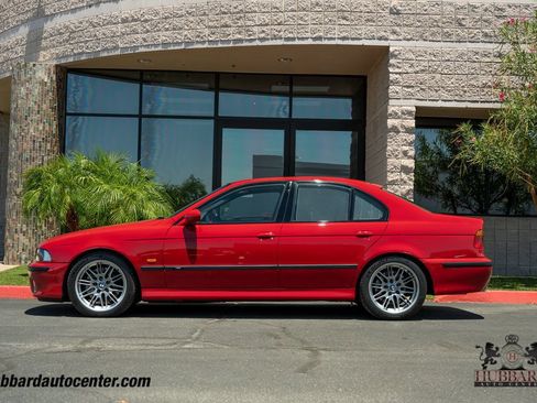 Used 2003 BMW M5 RWD image 5