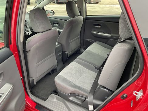 Used 2012 Toyota Prius V Two image 26