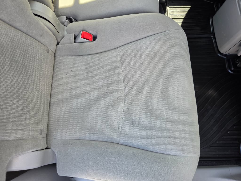 Used 2013 Toyota Highlander Plus FWD image 36