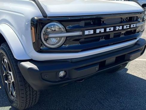 New 2026 Ford Bronco Outer Banks image 11