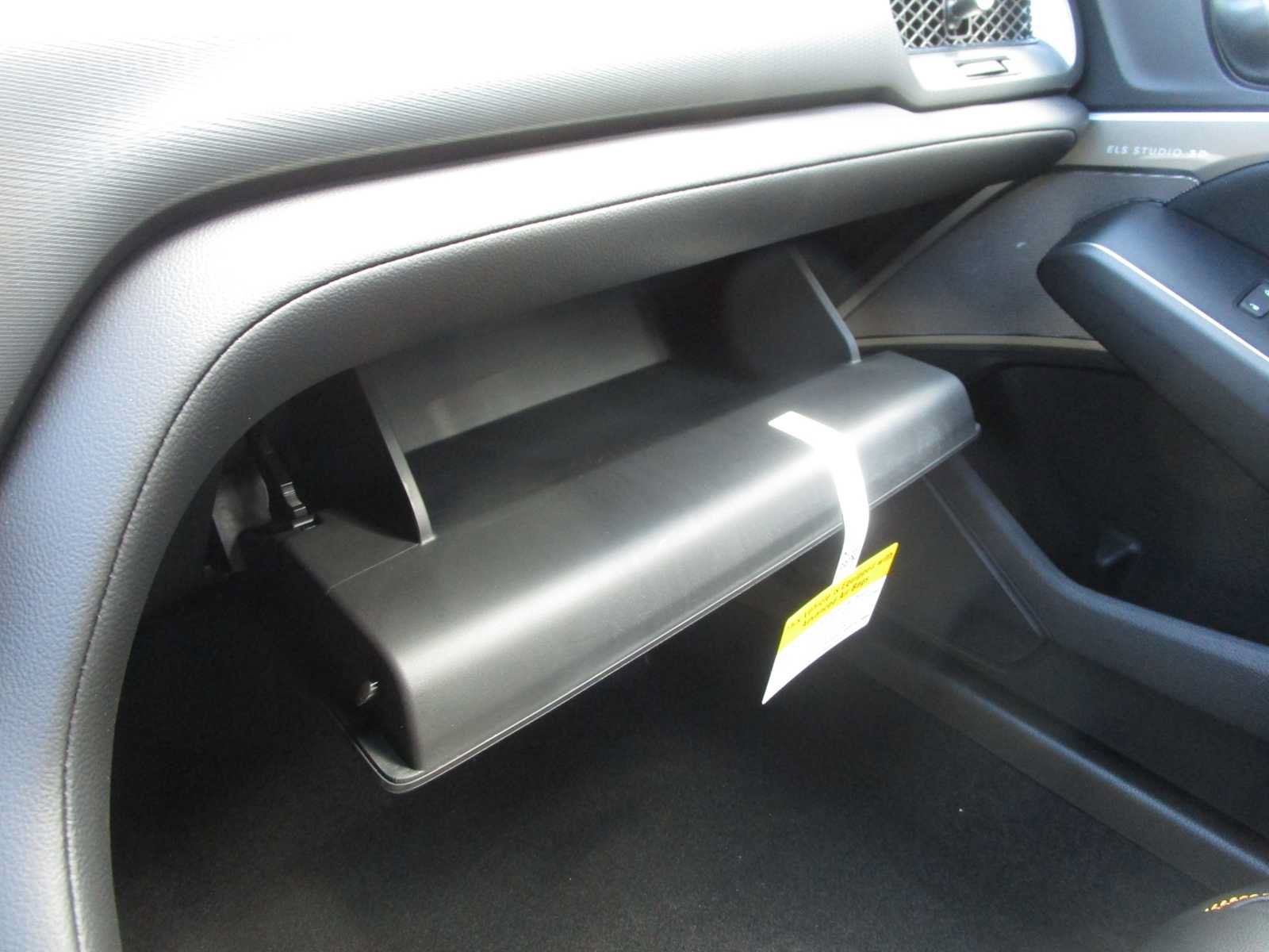 Used 2026 Acura Integra A-Spec w/ Technology Package FWD image 24