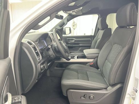 New 2026 RAM 1500 Big Horn AWD/4WD image 19