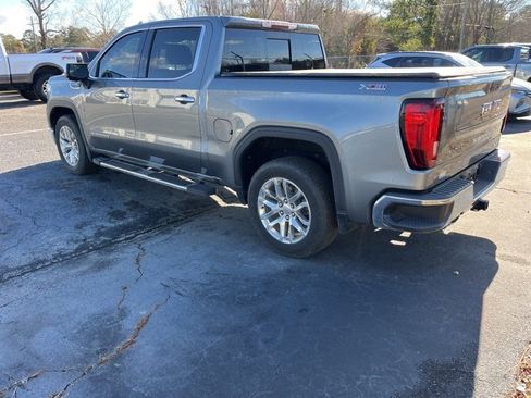 Used 2021 GMC Sierra 1500 SLT image 3