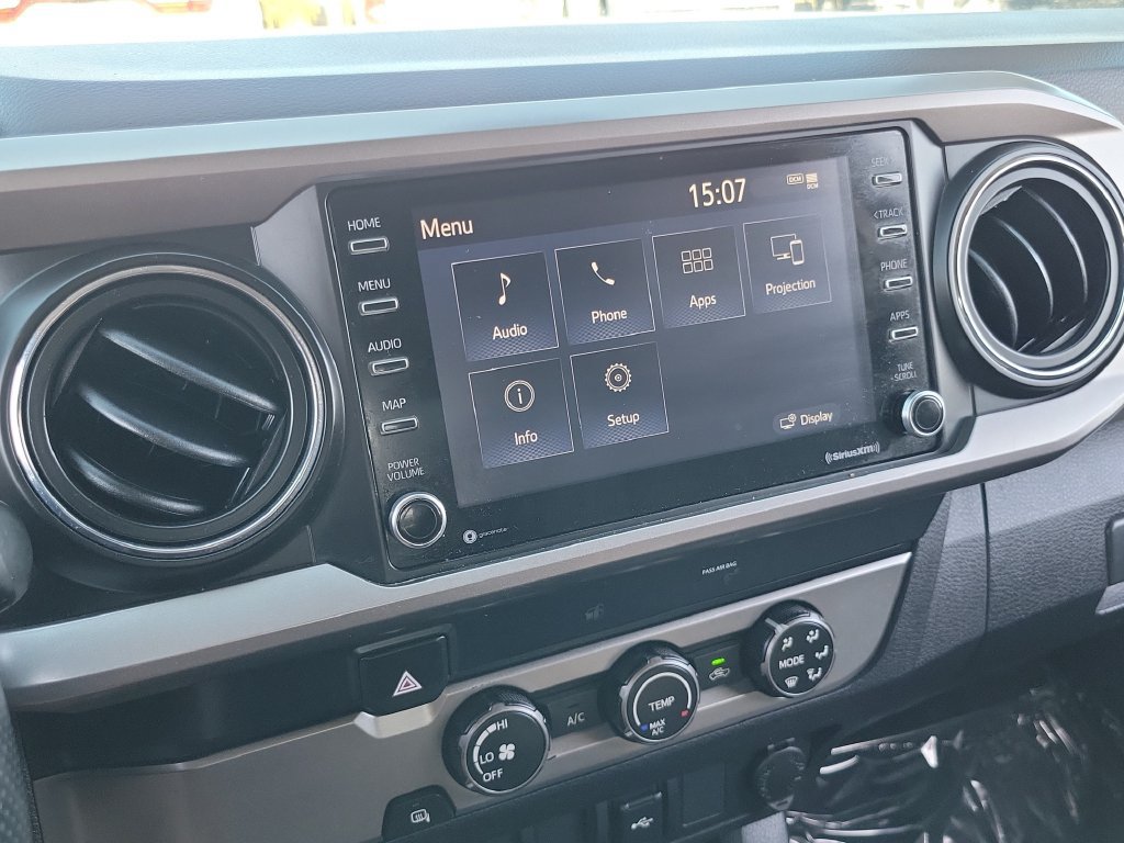 Used 2020 Toyota Tacoma SR5 RWD image 10