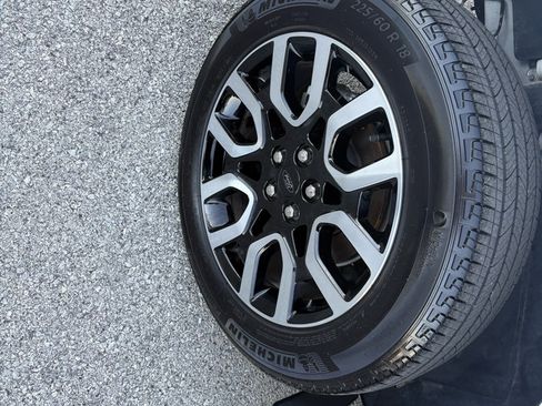 Used 2024 Ford Maverick Lariat image 50