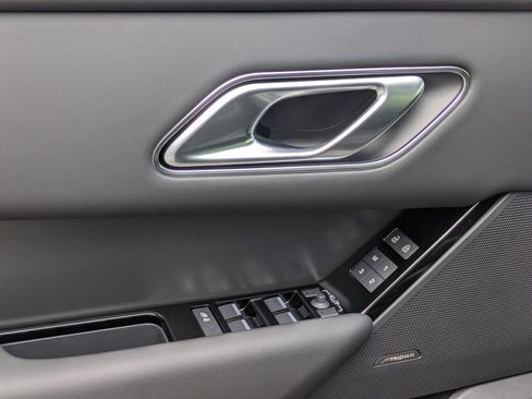 New 2026 Land Rover Range Rover Velar S AWD/4WD image 14