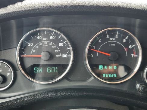 Used 2013 Jeep Wrangler Unlimited Sport AWD/4WD image 29