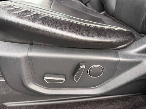 Used 2015 Ford F150 Lariat AWD/4WD image 12