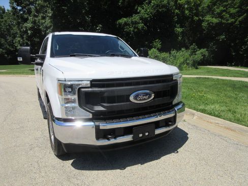 Used 2020 Ford F250 XL w/ Power Equipment Group RWD image 20