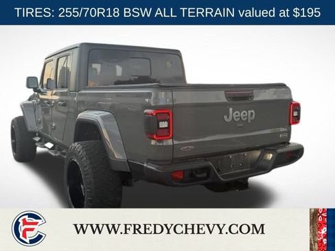 Used 2020 Jeep Gladiator Overland AWD/4WD image 8