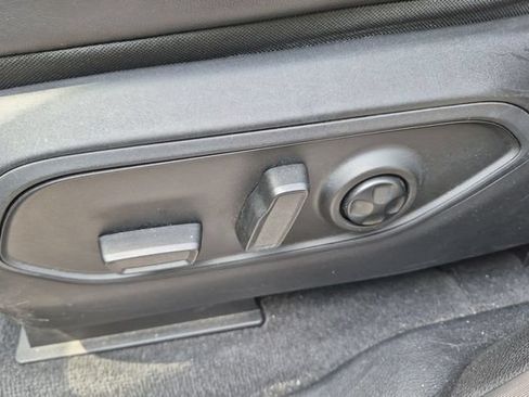 Used 2021 Jeep Grand Cherokee L Laredo AWD/4WD image 19