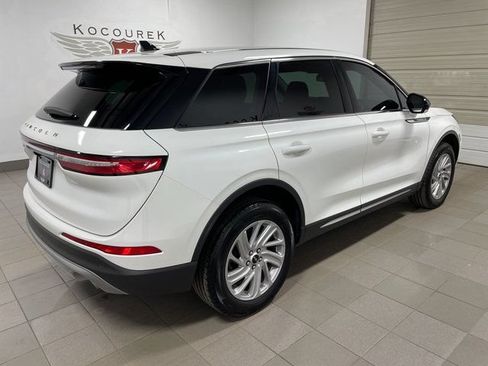 Used 2023 Lincoln Corsair AWD image 6