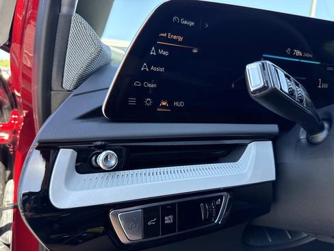 New 2026 Cadillac Optiq Luxury 2 AWD/4WD image 30