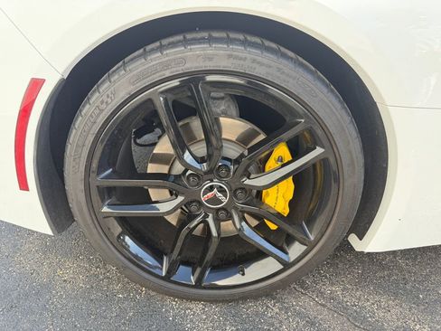 Used 2014 Chevrolet Corvette Stingray Convertible w/ 3LT Preferred Equipment Group RWD image 34