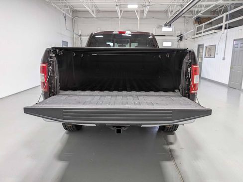 Used 2018 Ford F150 XLT w/ Equipment Group 302A Luxury AWD/4WD image 39