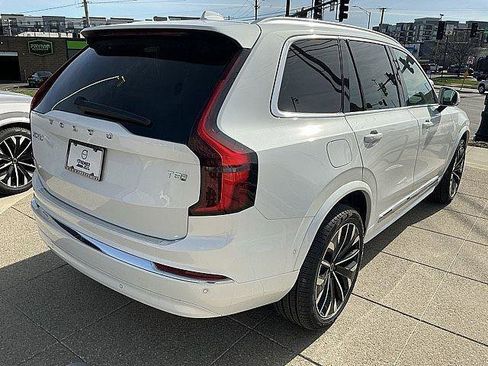 New 2026 Volvo XC90 T8 Plus w/ Protection Package Premier AWD/4WD image 6