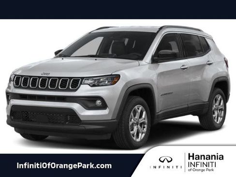 Used 2025 Jeep Compass Limited AWD/4WD image 1