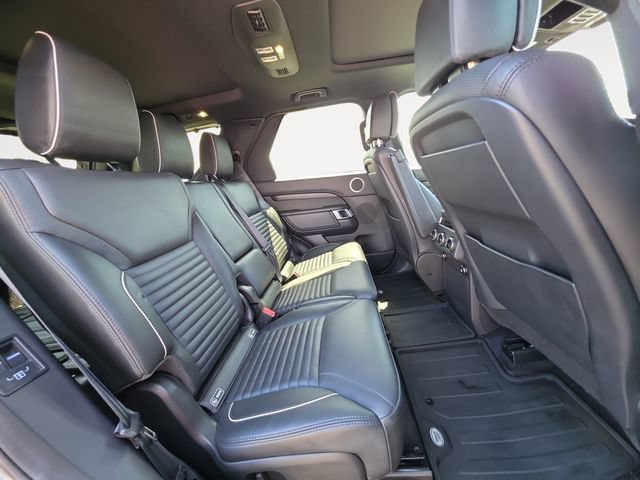 Used 2019 Land Rover Discovery HSE Luxury AWD/4WD image 14