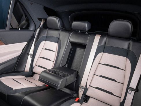 New 2026 Mercedes-Benz GLE 53 AMG 4MATIC image 30