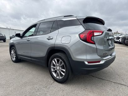 Used 2024 GMC Terrain SLT