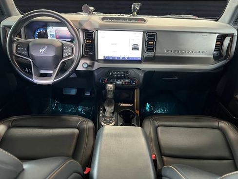 Certified 2022 Ford Bronco Badlands w/ Sasquatch Package image 10