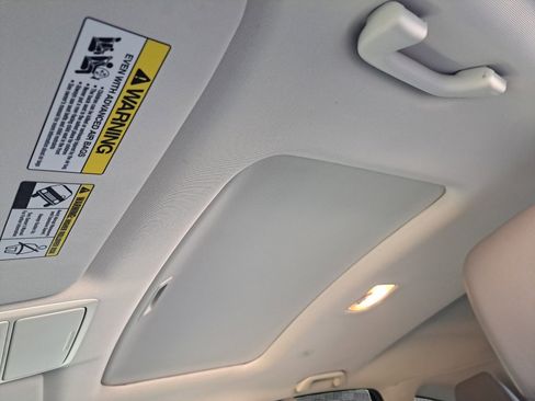 Used 2015 Honda CR-V Touring image 13