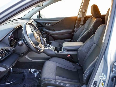 Used 2025 Subaru Outback Premium AWD/4WD image 22