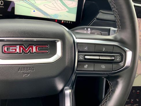 Used 2024 GMC Acadia Elevation w/ Luxury Package image 25