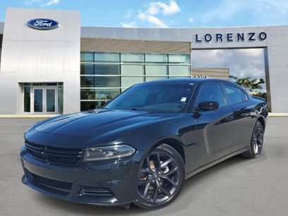Used 2022 Dodge Charger SXT w/ Blacktop Package