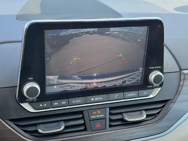 Used 2023 Nissan Altima 2.5 SV FWD image 26