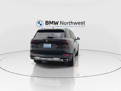 New 2026 BMW X5 xDrive40i AWD/4WD image 2