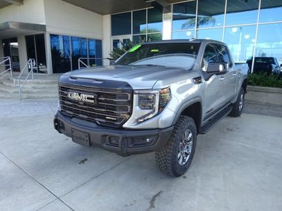 New 2026 GMC Sierra 1500 AT4X w/ LPO, Black Badging Package