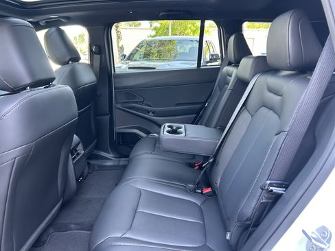 New 2026 Jeep Cherokee Limited AWD/4WD image 37